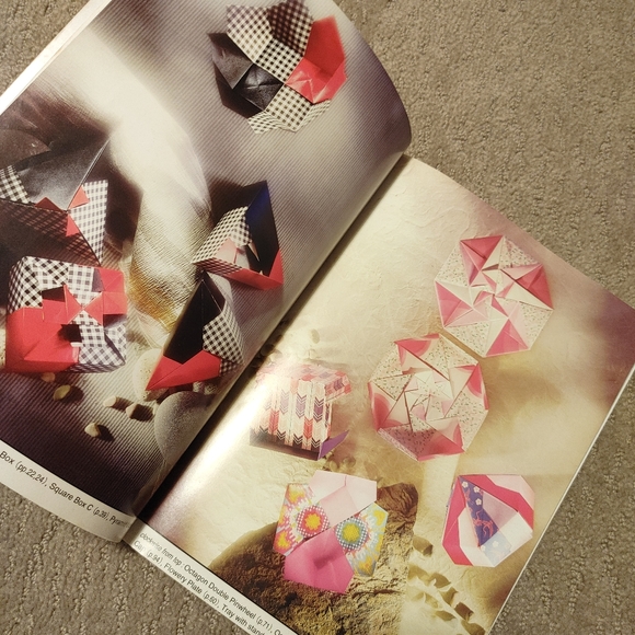 Art Books - Picture 2 of 4